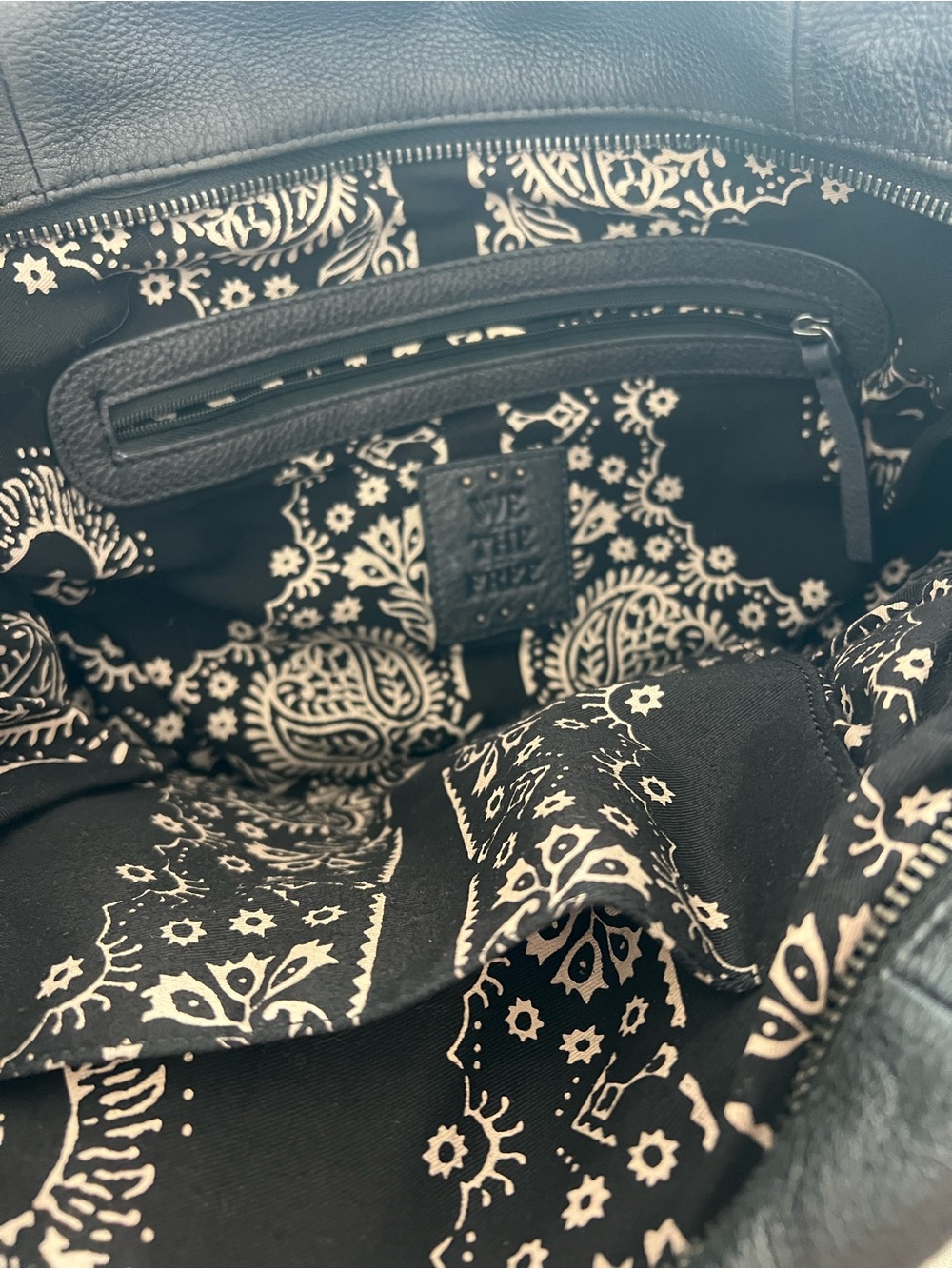 Free People Emerson Bag Black (no metal hangtag/no crossbody strap) RT $248 - Picture 3 of 11